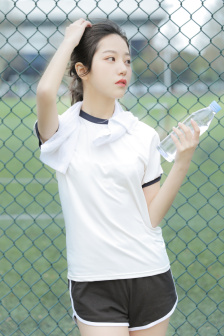 日韩妆和欧一区二区区别是